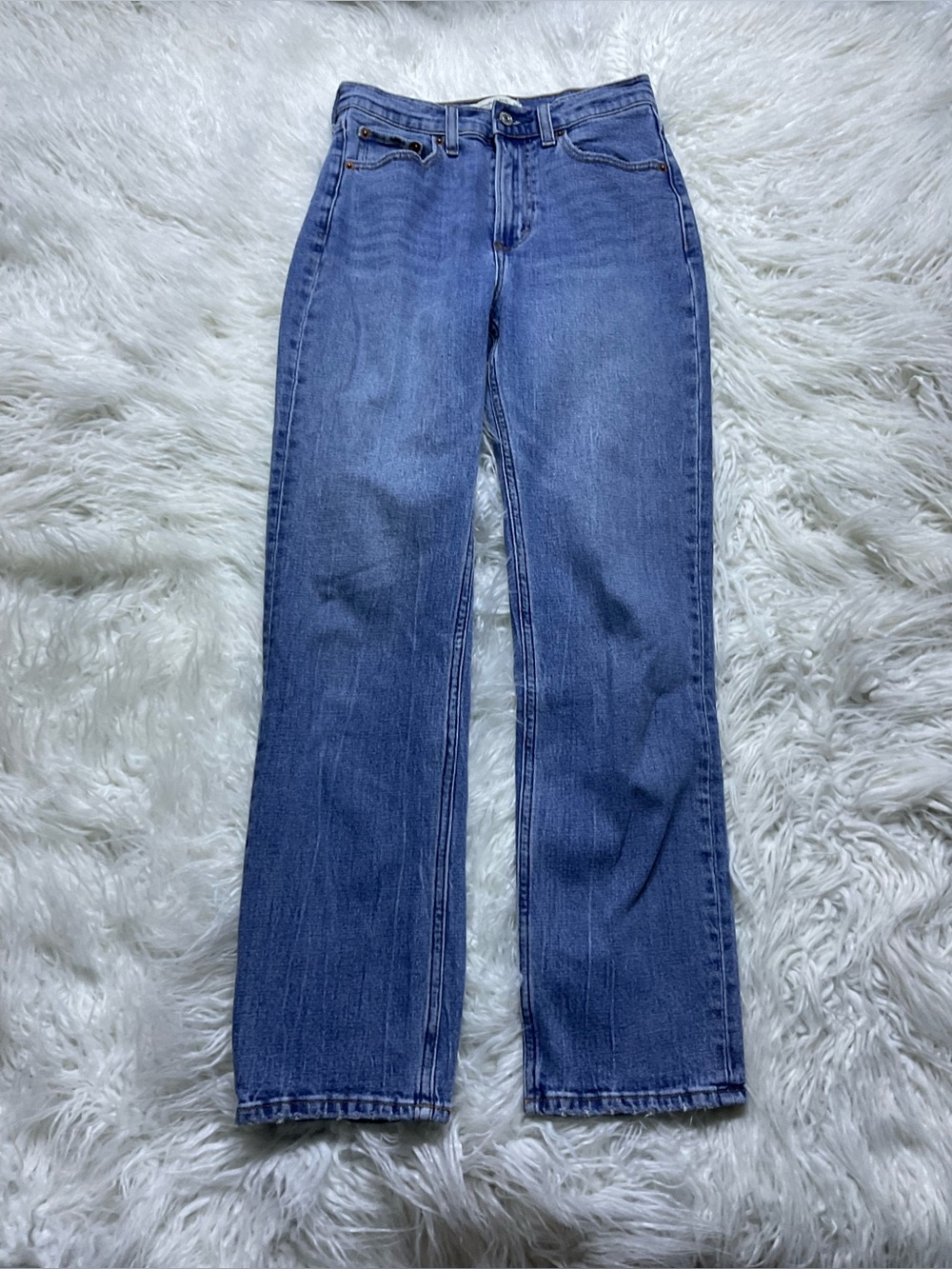 Abercrombie The Ankle Straight Ultra High Rise Jeans